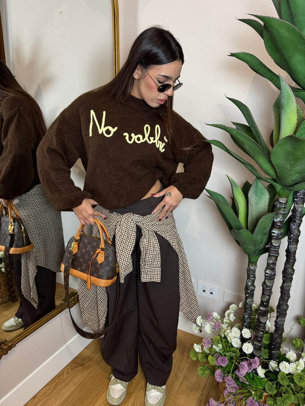 MAGLIONE TEXT