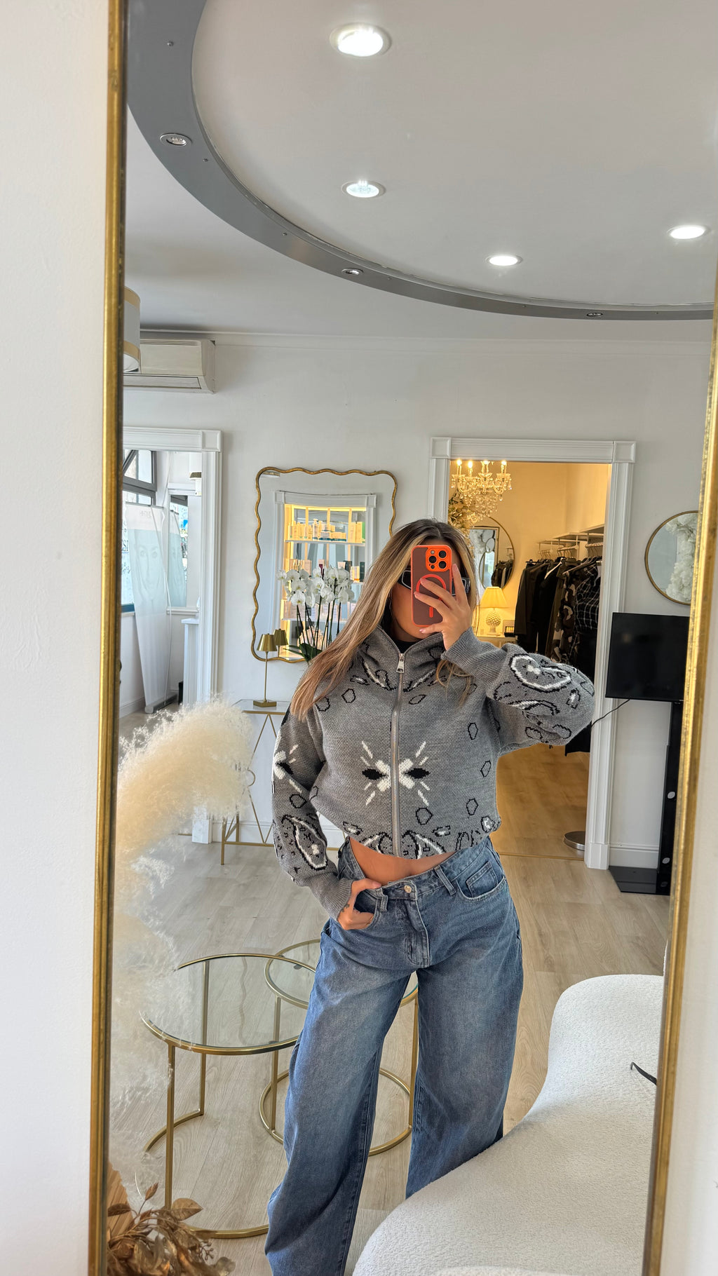 CARDIGAN BANDANA