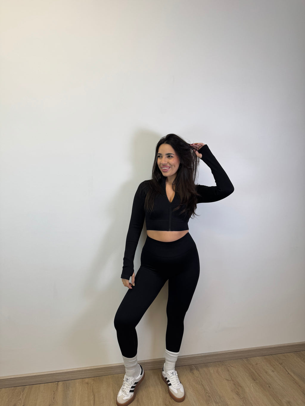 COORDSET BLACK SIMPLY