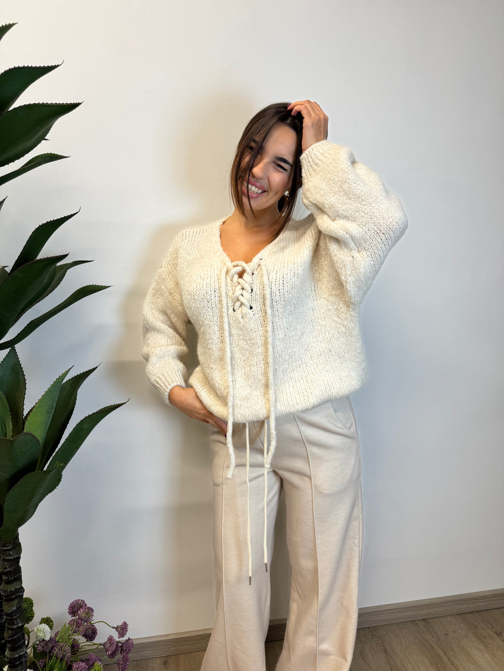 MAGLIONE LARA