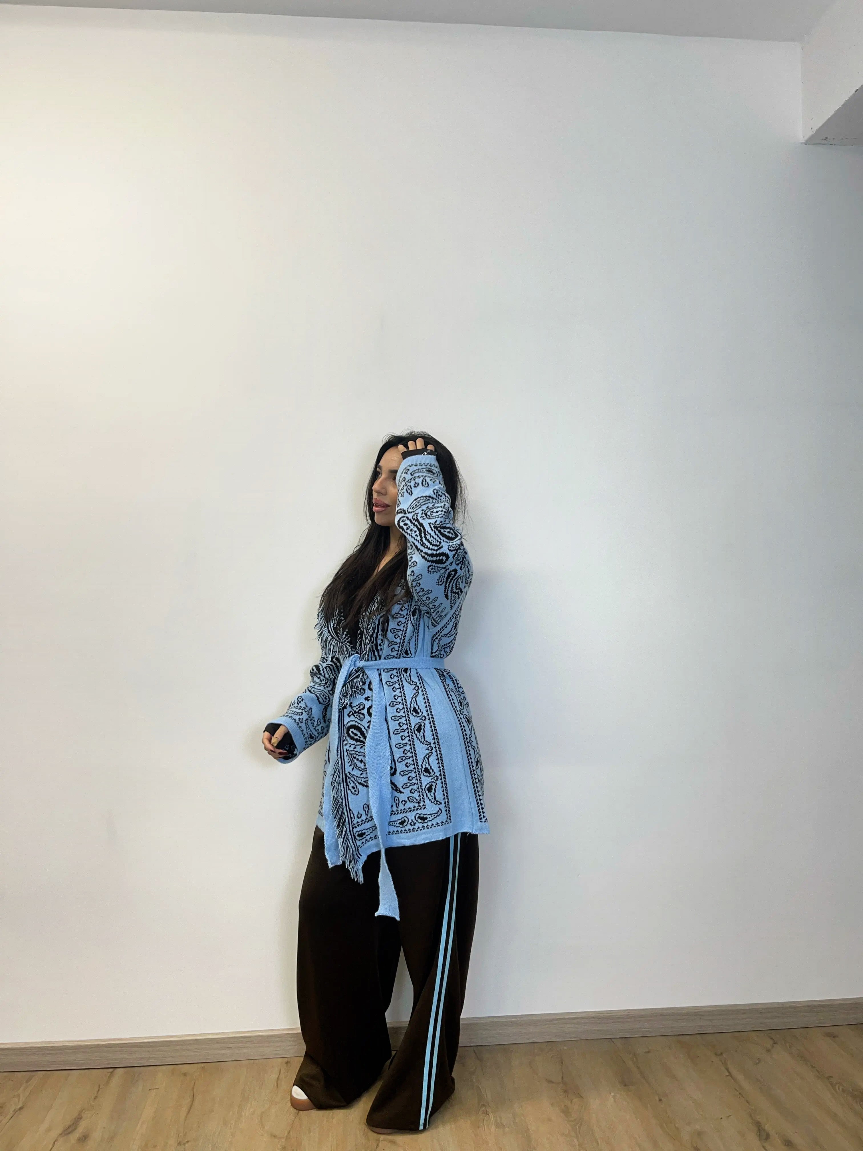 CARDIGAN MUMBAI
